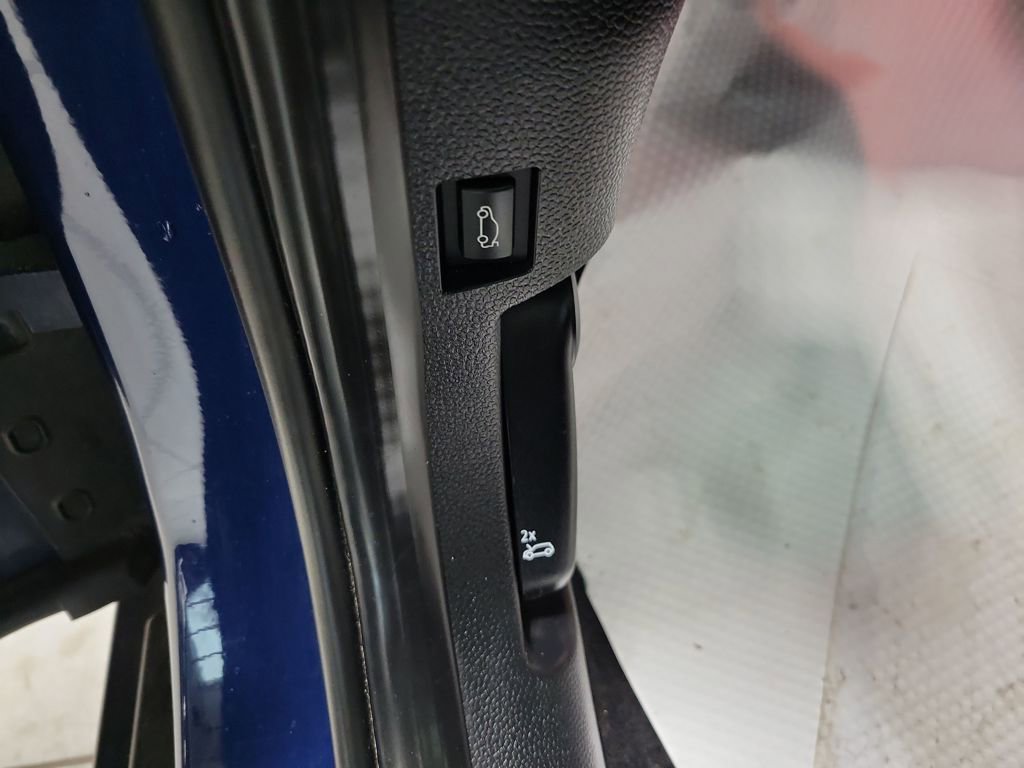 Used 2015 MINI Cooper S FWD image 40