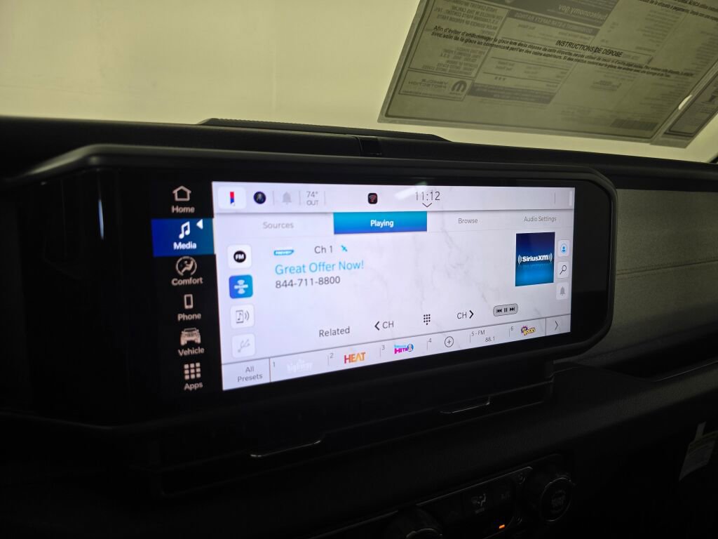 New 2025 Jeep Gladiator Sport image 27