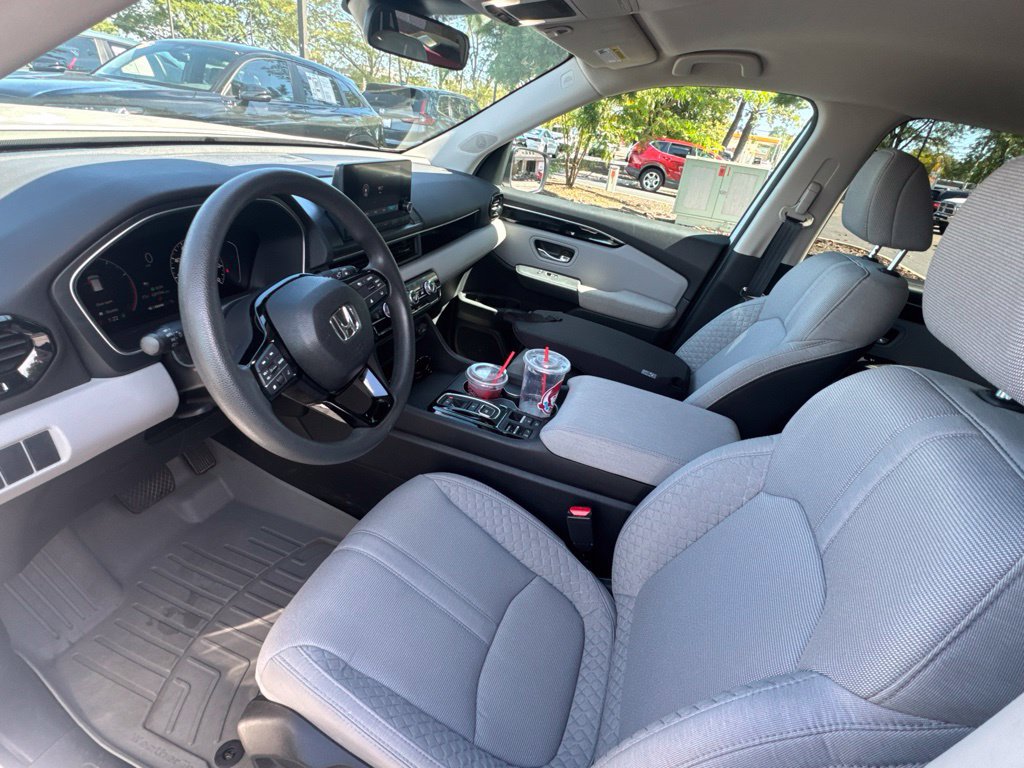 Certified 2024 Honda Pilot LX image 14