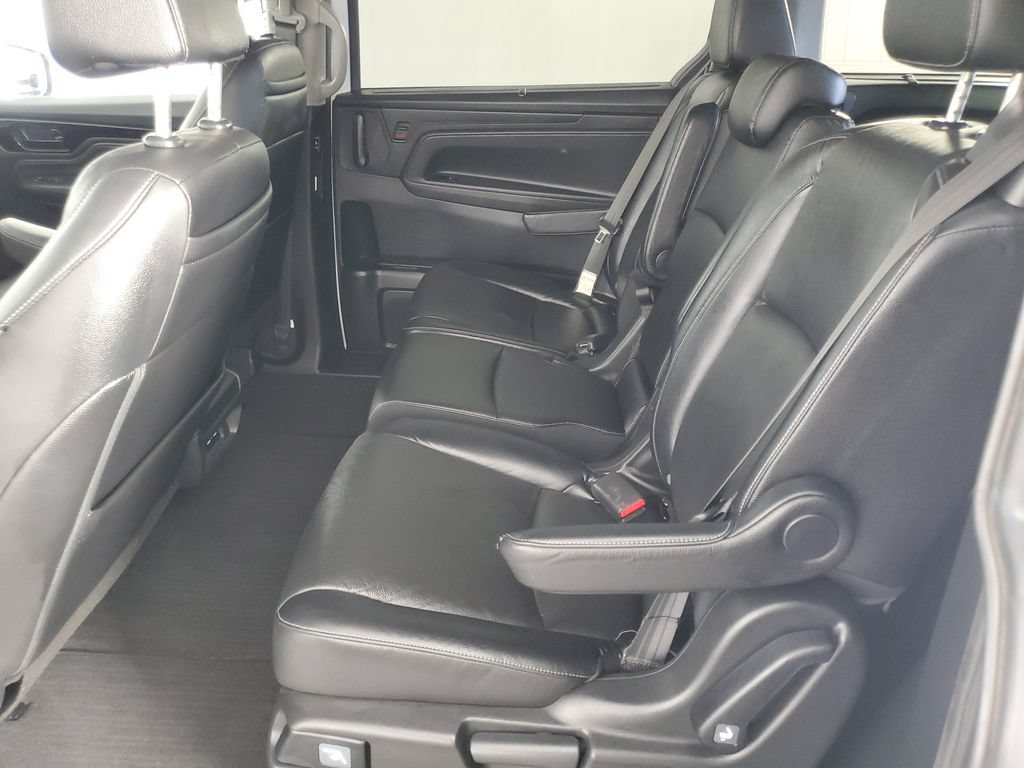 Used 2023 Honda Odyssey Touring image 13