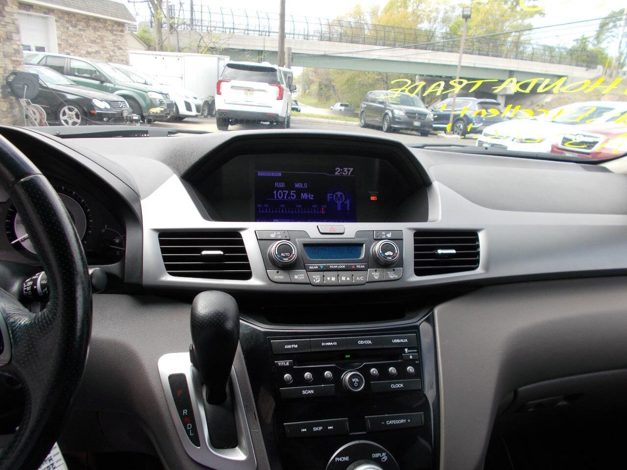 Used 2011 Honda Odyssey EX-L image 12