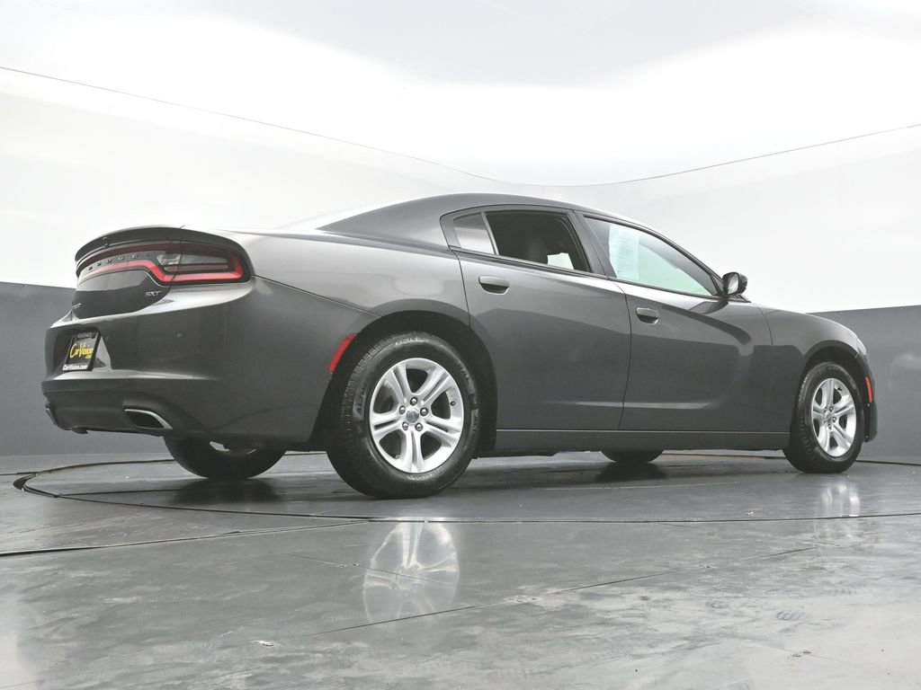Used 2018 Dodge Charger SXT image 43