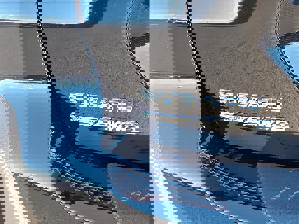 Certified 2025 Subaru Crosstrek 2.0i Premium image 13