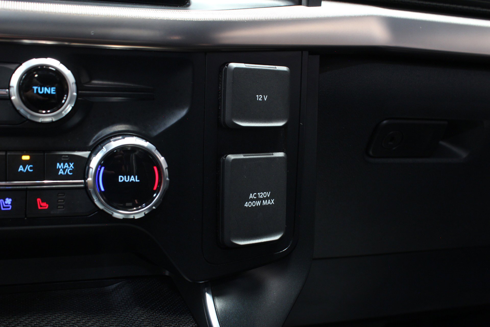 Used 2023 Ford F150 Raptor w/ Raptor Carbon Fiber Package image 81