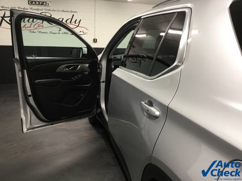 Used 2018 Chevrolet Traverse LT image 21