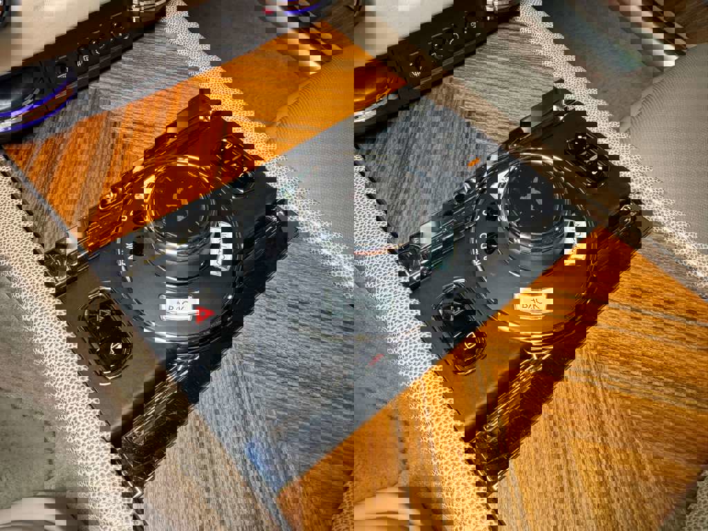 Used 2014 Rolls-Royce Wraith image 24