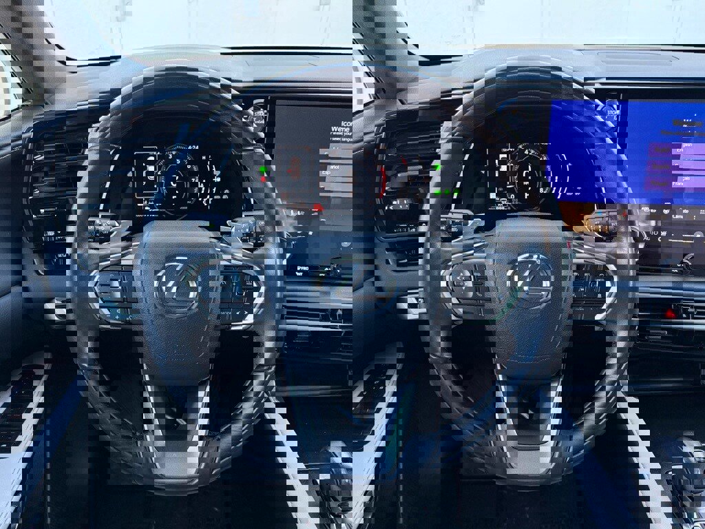 Certified 2024 Lexus RX 350 Premium w/ Accessory Package (Z1) image 21