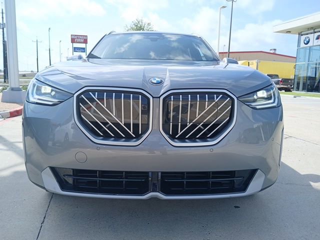 New 2025 BMW X3 xDrive30i w/ Premium Package image 2