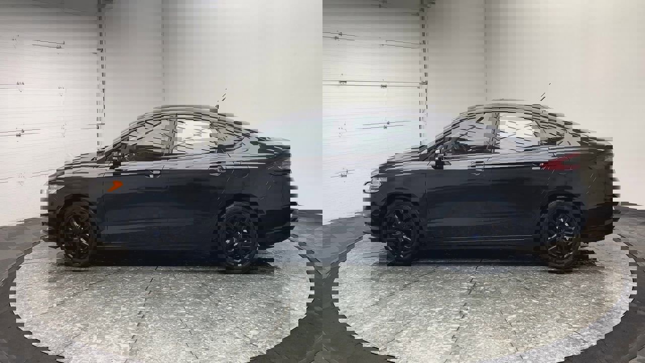 Used 2013 Ford Fusion SE image 31