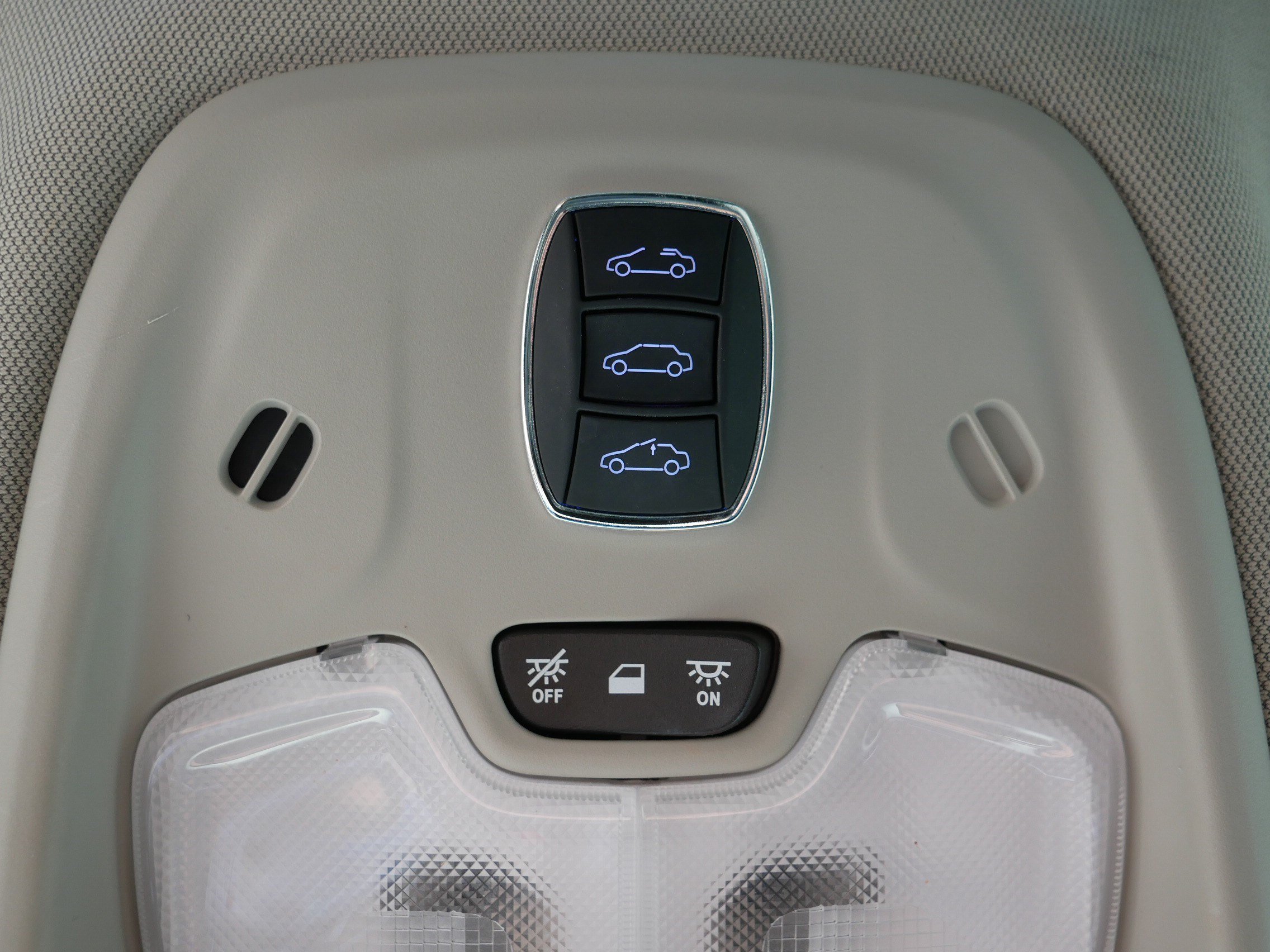 Used 2022 Buick Encore GX Preferred w/ Cold Weather Comfort Package AWD/4WD image 33