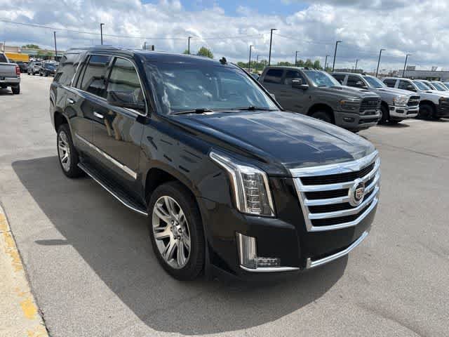 Used 2015 Cadillac Escalade Luxury AWD/4WD image 21