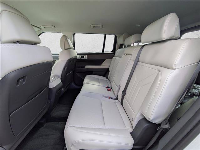 New 2026 Hyundai Santa Fe SEL FWD image 17