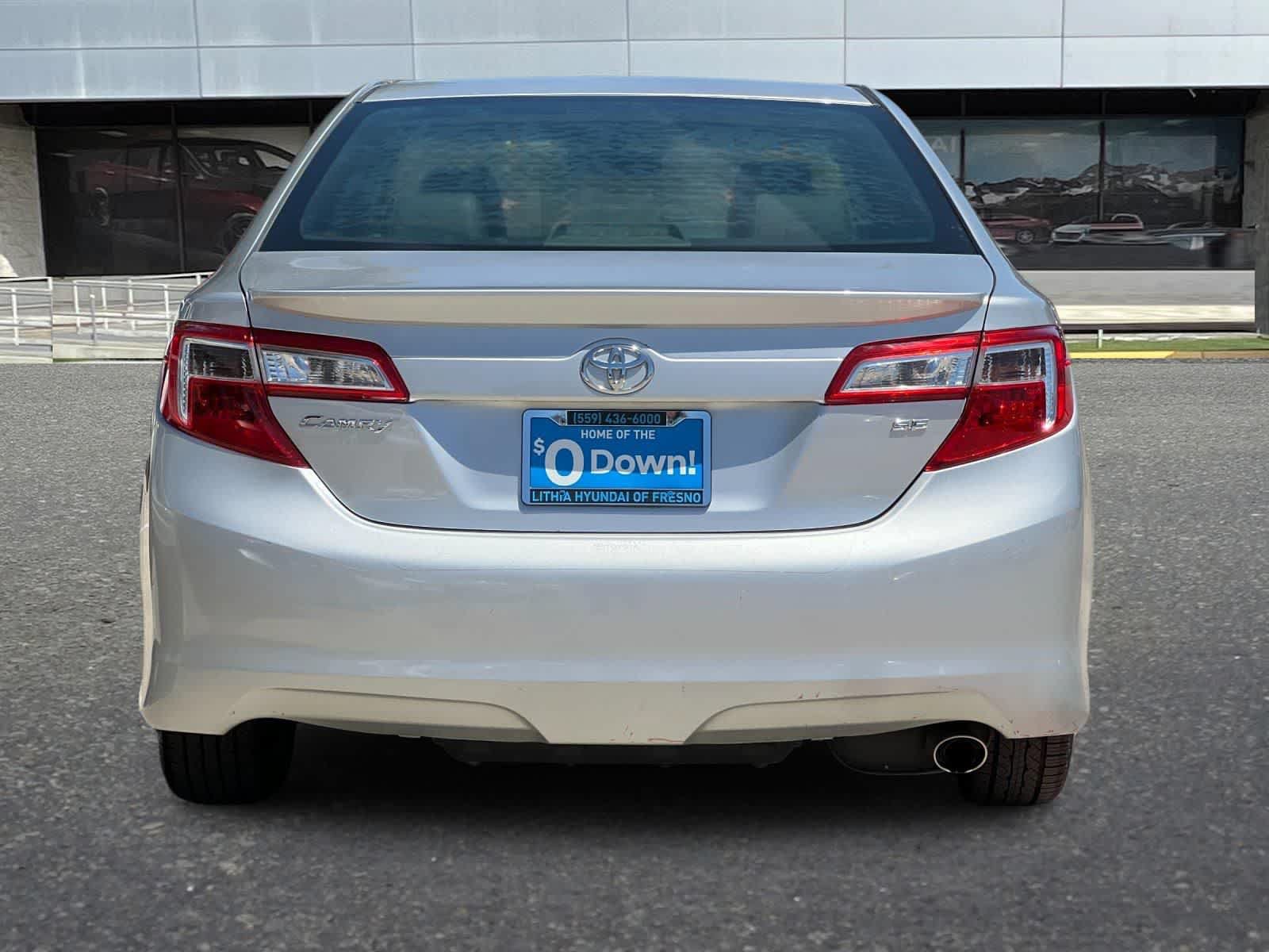 Used 2013 Toyota Camry SE FWD image 8