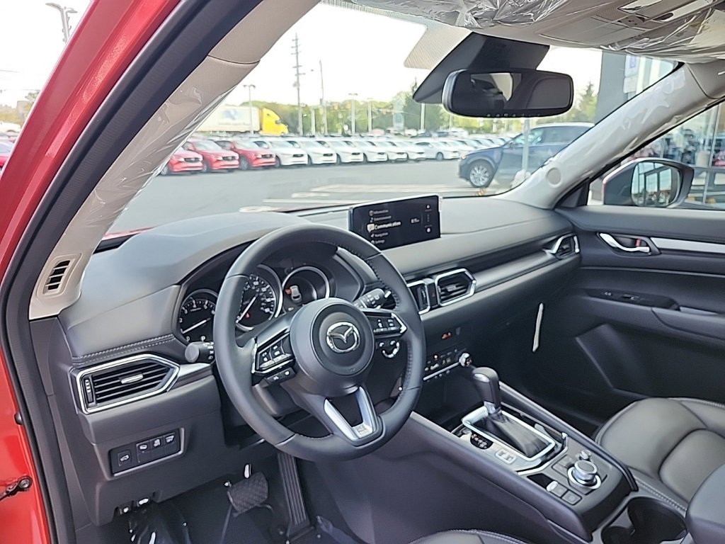 New 2025 MAZDA CX-5 AWD 2.5 S w/ Preferred Package image 4