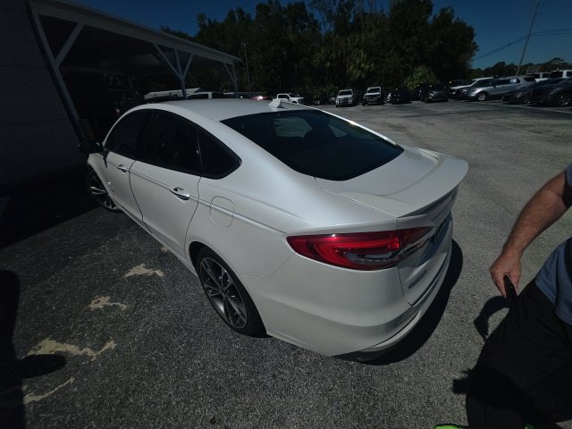 Certified 2020 Ford Fusion Titanium FWD image 3