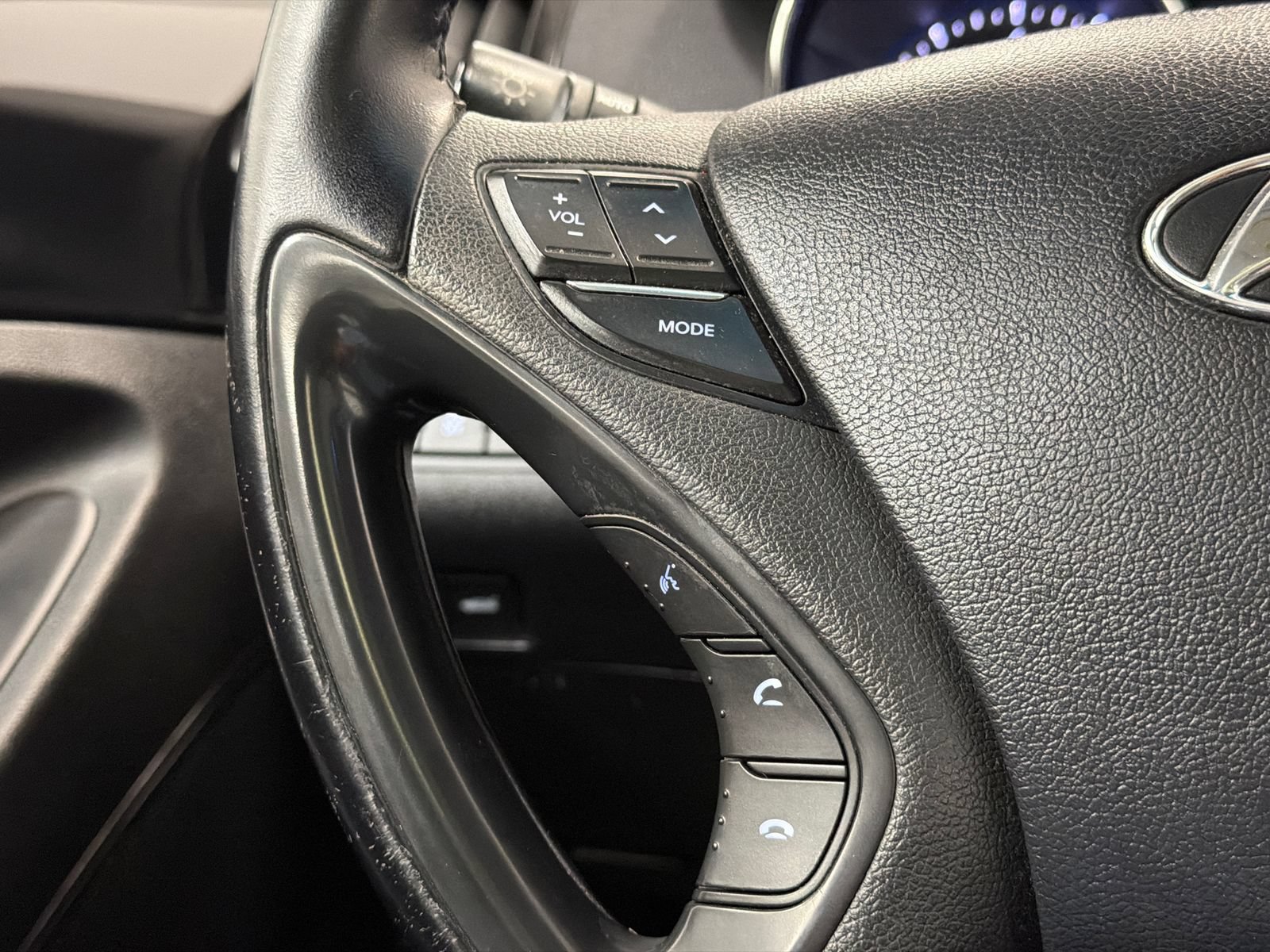 Used 2014 Hyundai Sonata Limited w/ Technology Package 05 FWD image 14