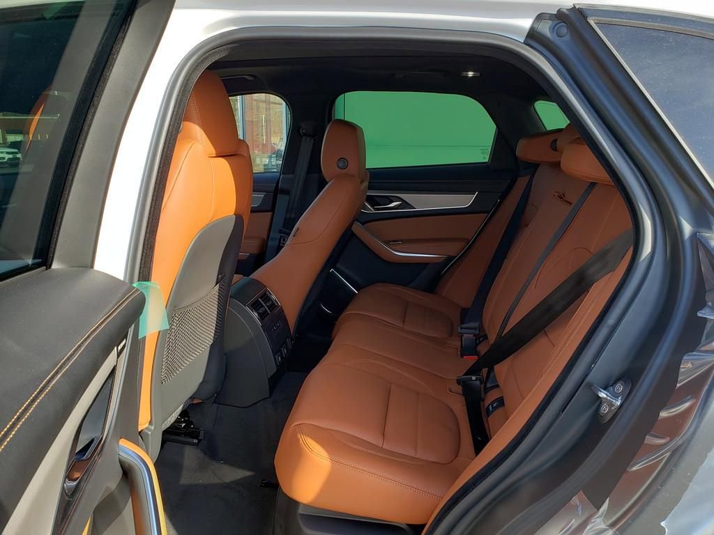 New 2026 Jaguar F-PACE R-Dynamic S image 11
