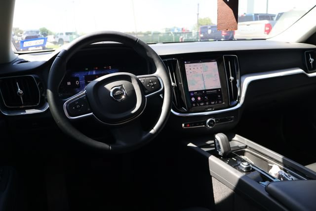 Used 2024 Volvo S60 B5 Core FWD image 10