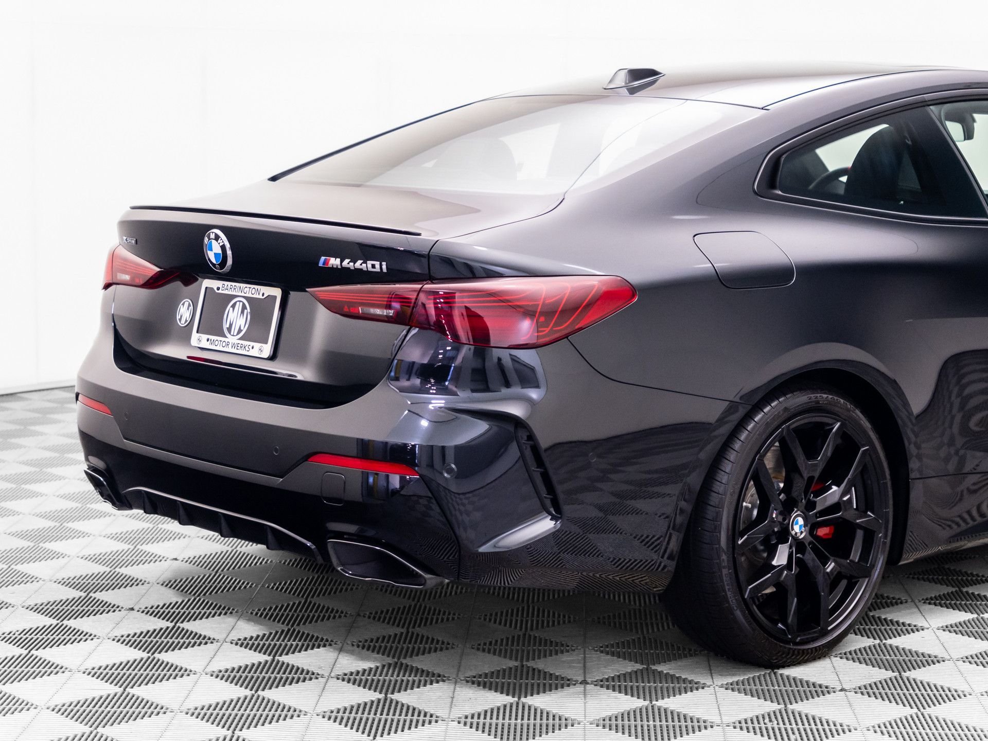 New 2026 BMW 440i xDrive Coupe w/ Premium Package AWD/4WD image 32