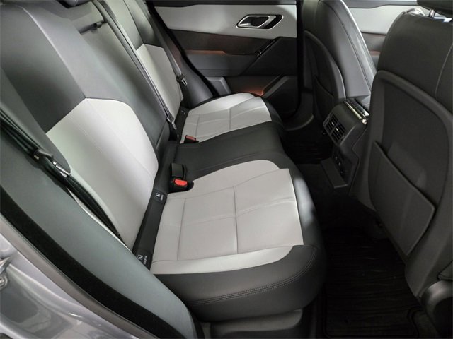 Used 2025 Land Rover Range Rover Velar Dynamic SE image 21