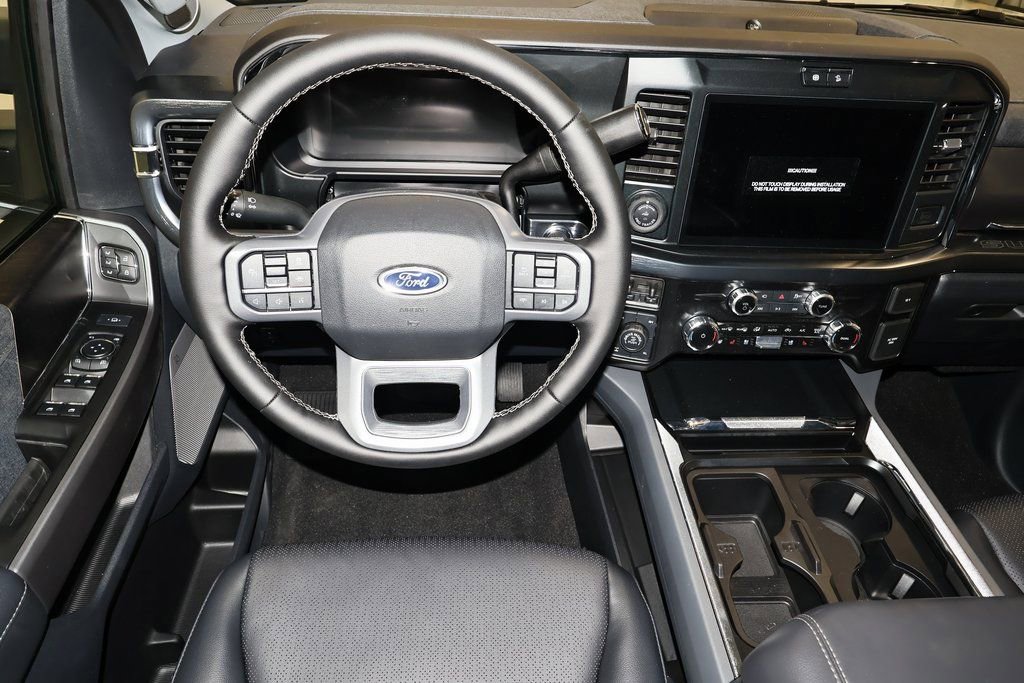 New 2025 Ford F350 Lariat w/ Lariat Ultimate Package image 18