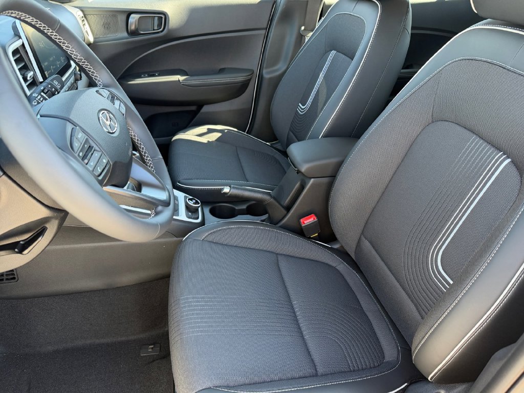 New 2026 Hyundai Venue SEL FWD image 10
