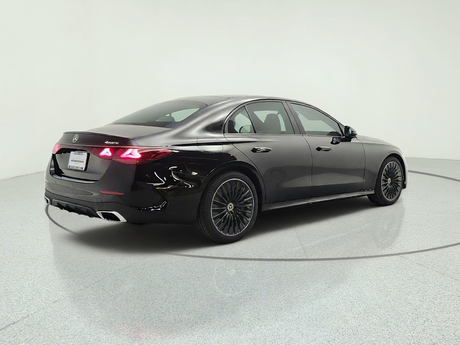 New 2027 Mercedes-Benz E 450 4MATIC Sedan image 5