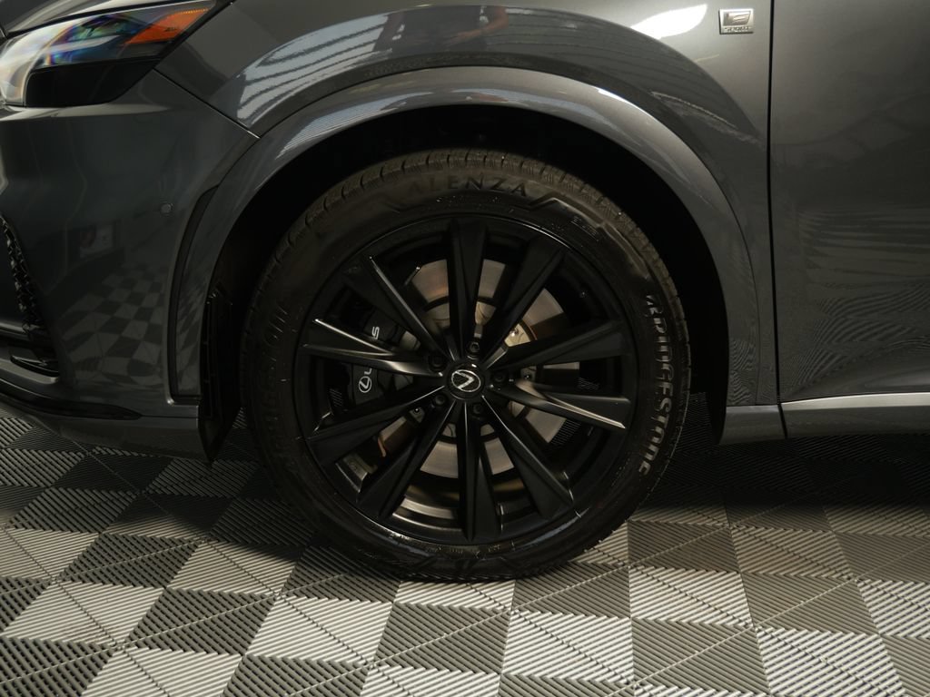 Certified 2025 Lexus RX 500h F Sport AWD/4WD image 10