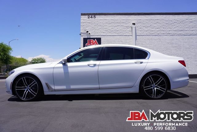 Used 2018 BMW 750i RWD image 54