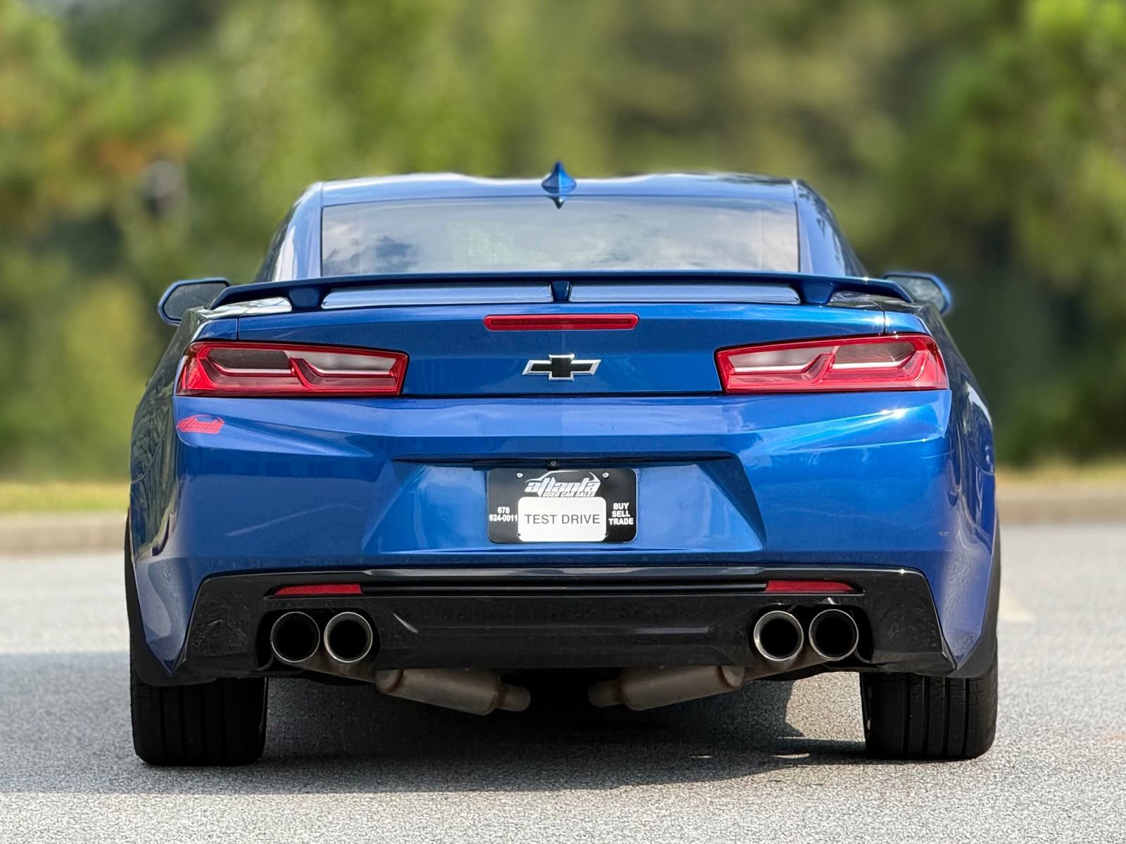 Used 2018 Chevrolet Camaro SS RWD image 6
