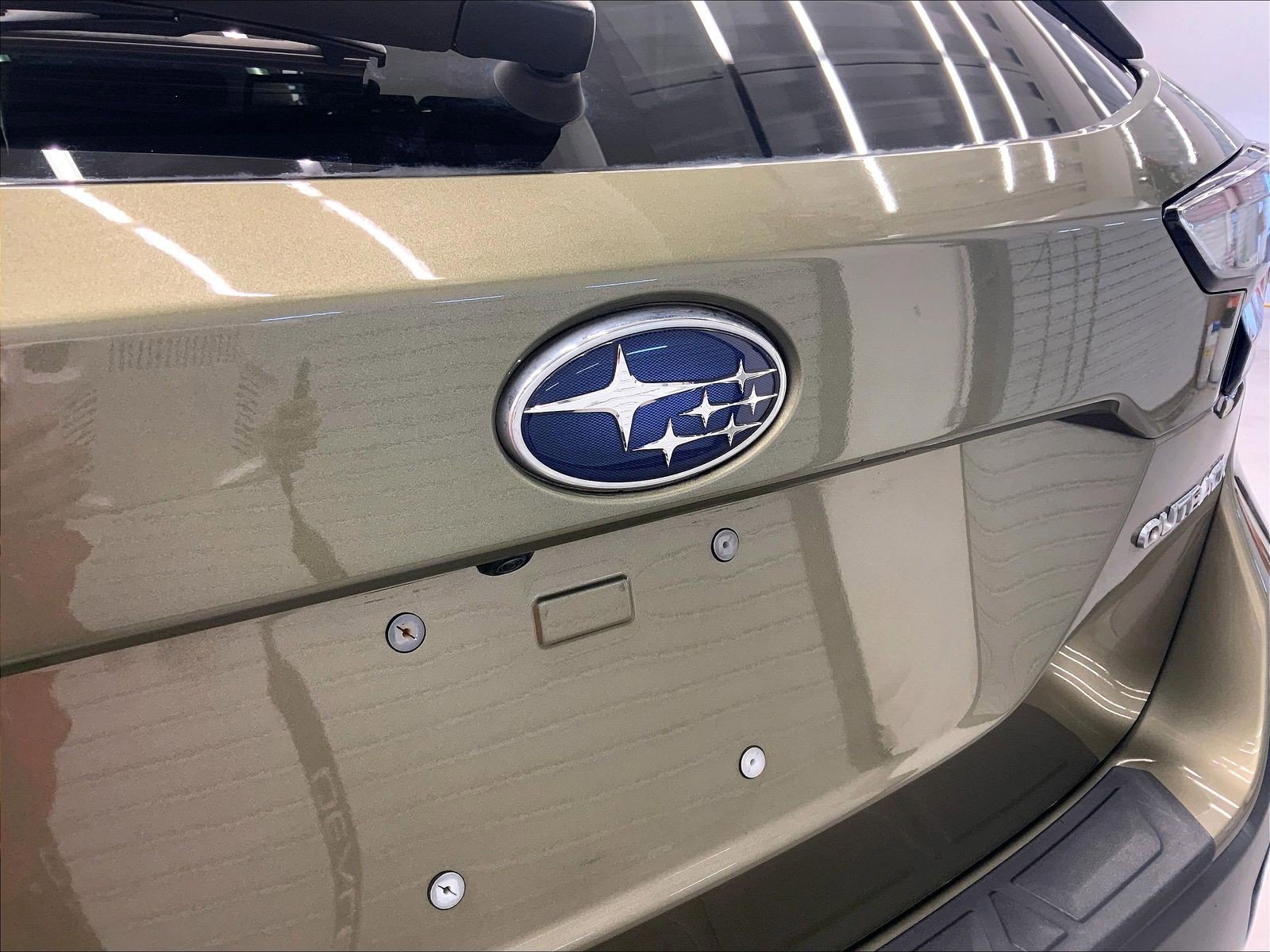 Used 2022 Subaru Outback Premium AWD/4WD image 32