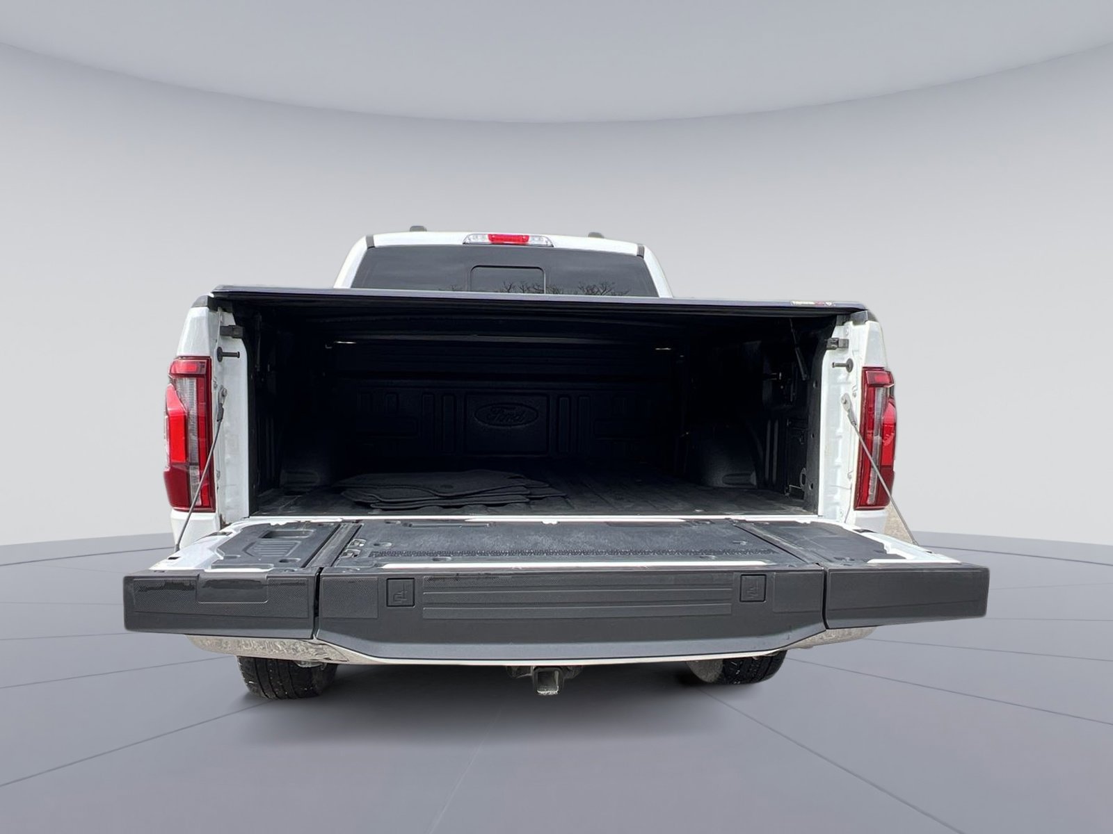 Used 2024 Ford F150 Lariat w/ Bed Utility Package image 25