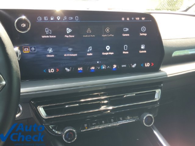Used 2025 Chevrolet Traverse LT FWD image 26