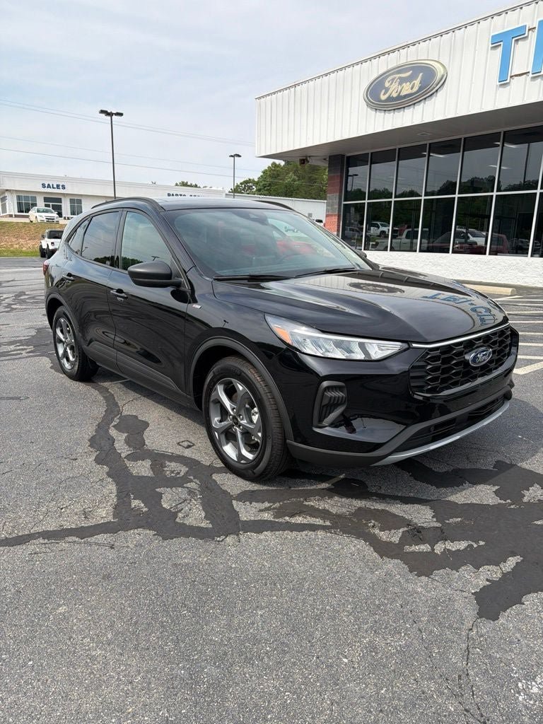 New 2025 Ford Escape ST-Line w/ Cold Weather Package FWD image 20