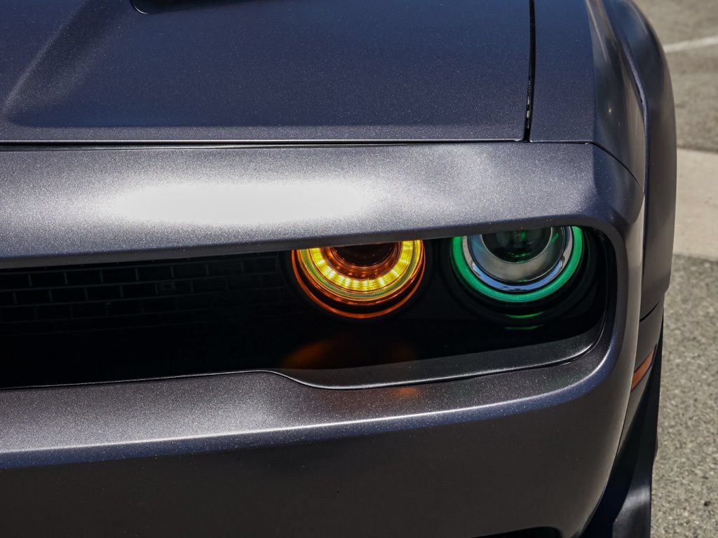 Used 2017 Dodge Challenger R/T RWD image 10
