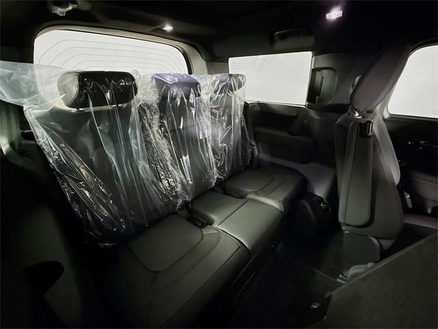 New 2026 Land Rover Defender 130 S image 31