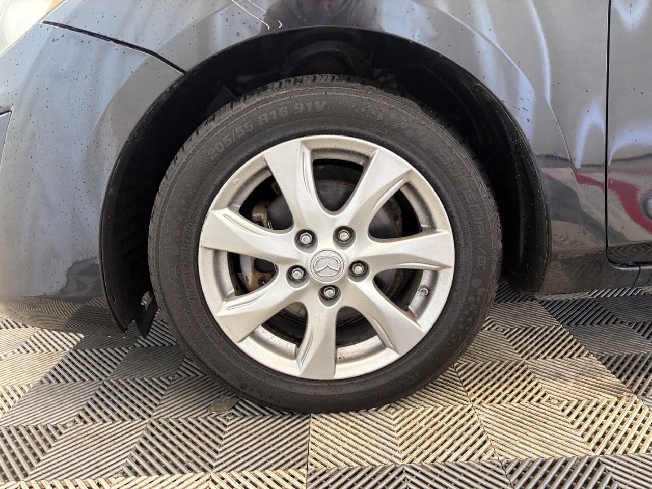 Used 2010 MAZDA MAZDA3 i Touring FWD image 26