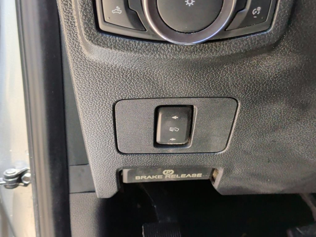 Used 2019 Ford F250 Lariat w/ Lariat Value Package AWD/4WD image 16