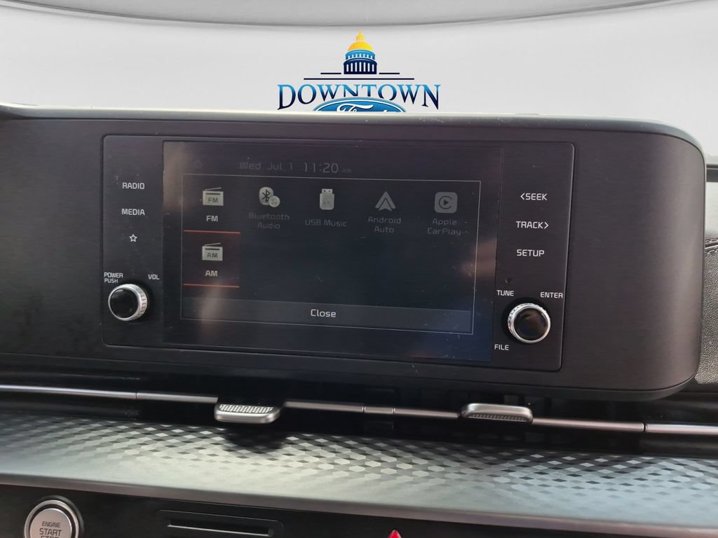 Used 2023 Kia Carnival LX FWD image 37