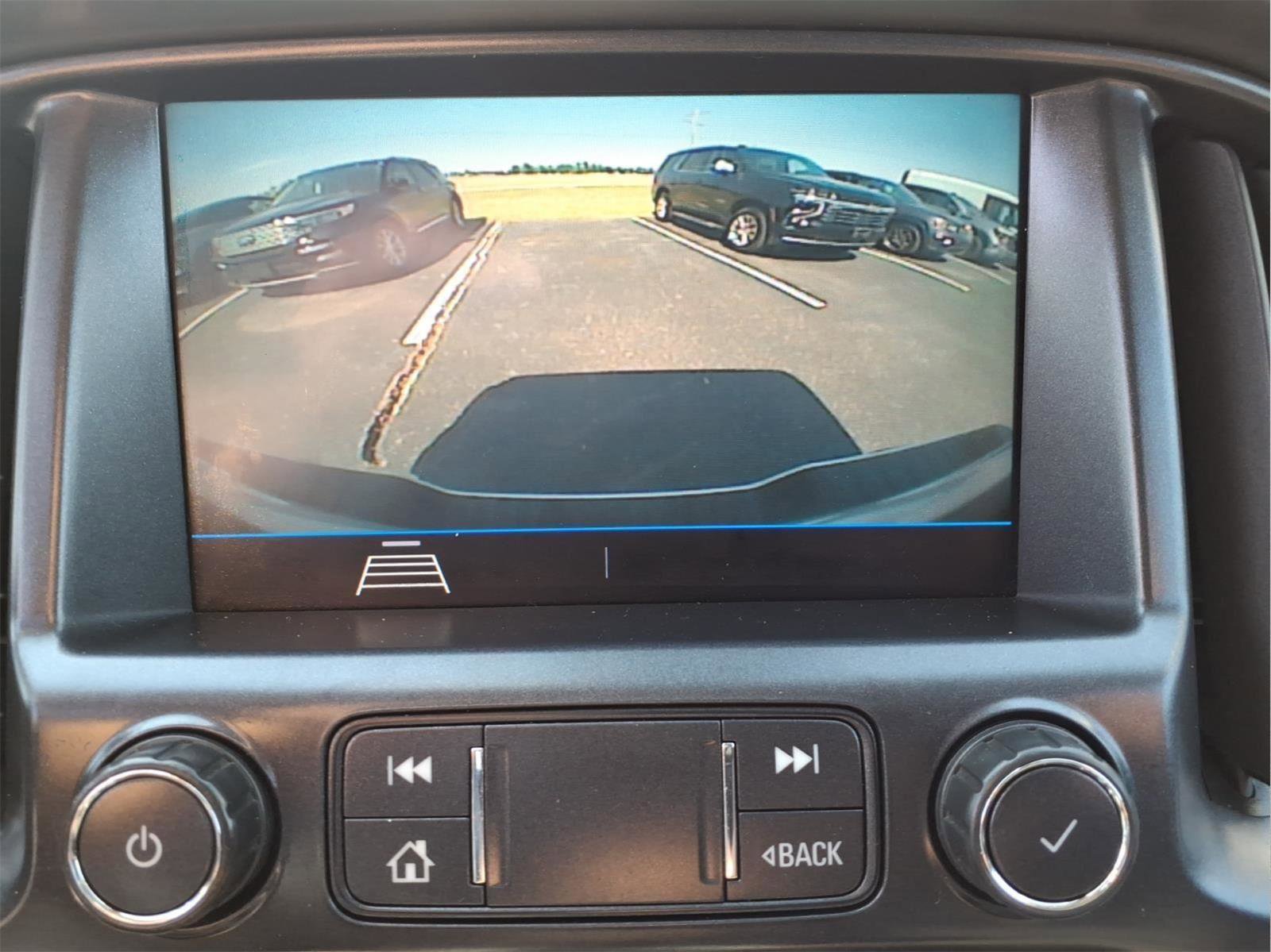 Used 2021 Chevrolet Colorado LT w/ Fleet Safety Package RWD image 23