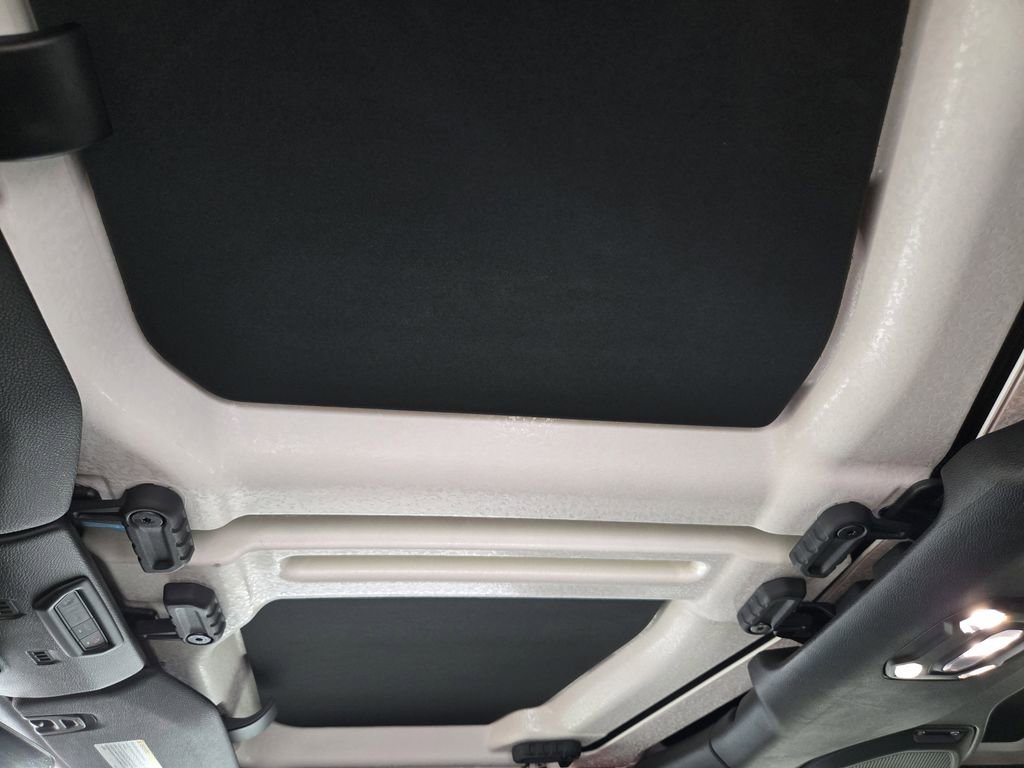 Used 2023 Jeep Wrangler Rubicon 392 w/ Trailer Tow Package image 27