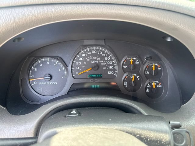 Used 2003 Chevrolet TrailBlazer LS w/ Preferred Equipment Group AWD/4WD image 6