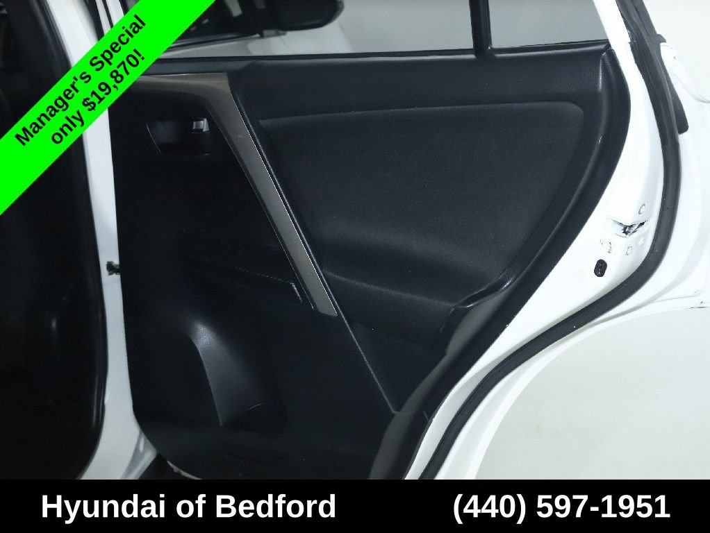 Used 2017 Toyota RAV4 SE w/ Power Extra Value Package AWD/4WD image 33