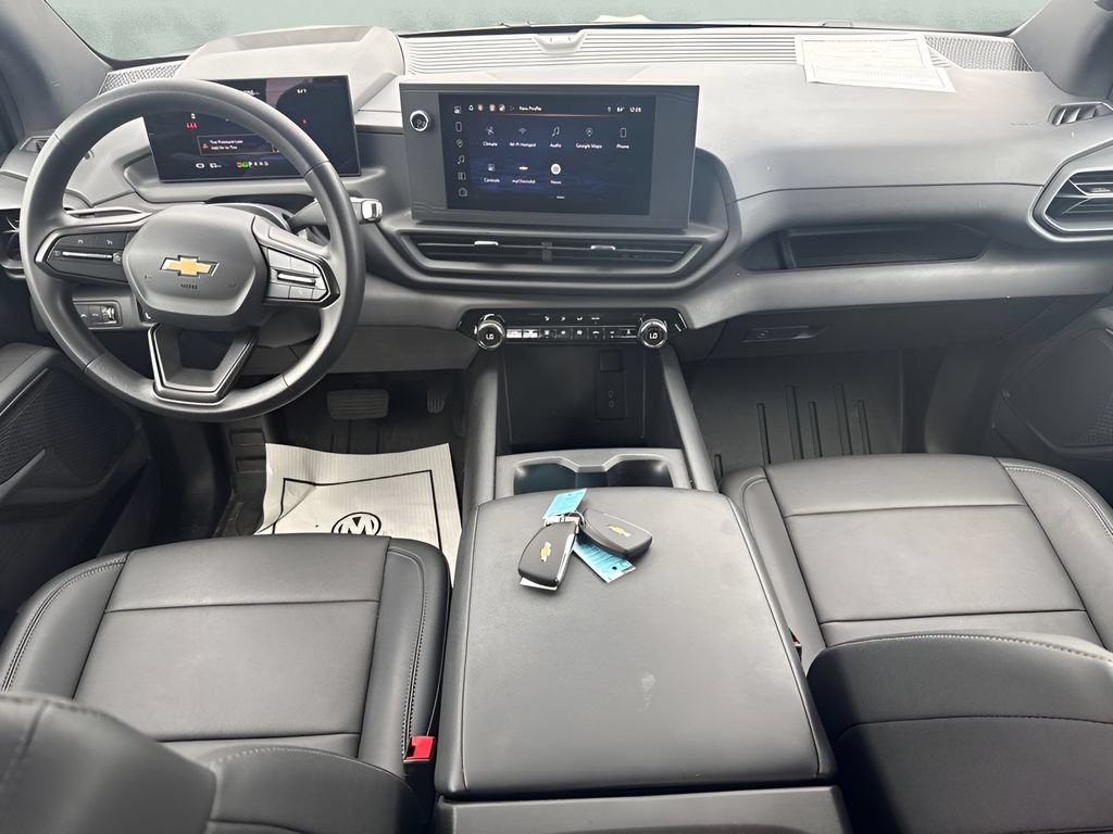Used 2024 Chevrolet Silverado EV W/T AWD/4WD image 10