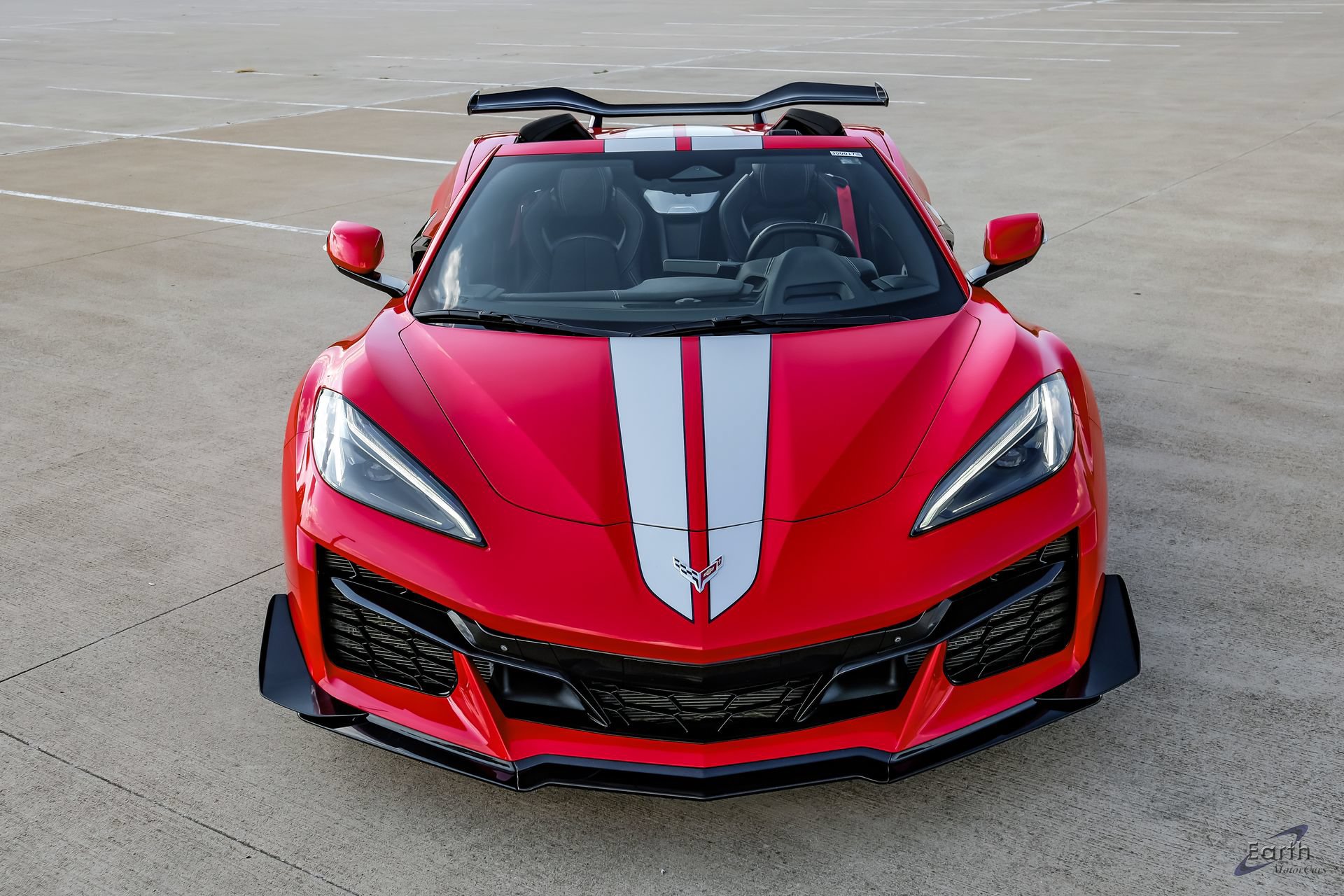 Used 2024 Chevrolet Corvette Z06 w/ Z07 Performance Package RWD image 28