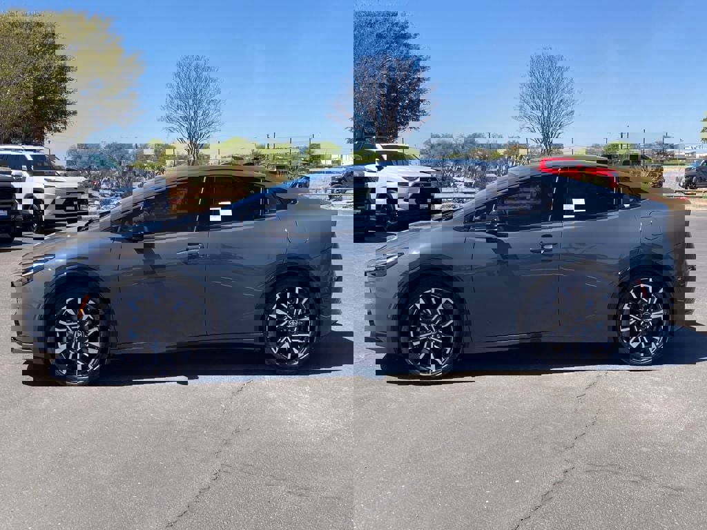 New 2026 Toyota Prius XSE image 8