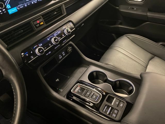Certified 2024 Honda Pilot Elite image 14