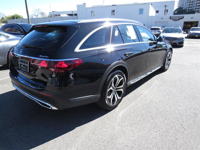 Used 2025 Mercedes-Benz E 450 4MATIC All-Terrain Wagon image 4