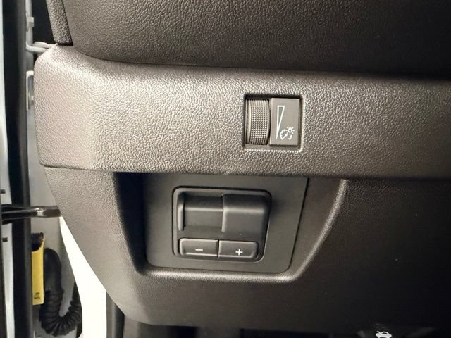 Certified 2025 Chevrolet Colorado Trail Boss AWD/4WD image 19