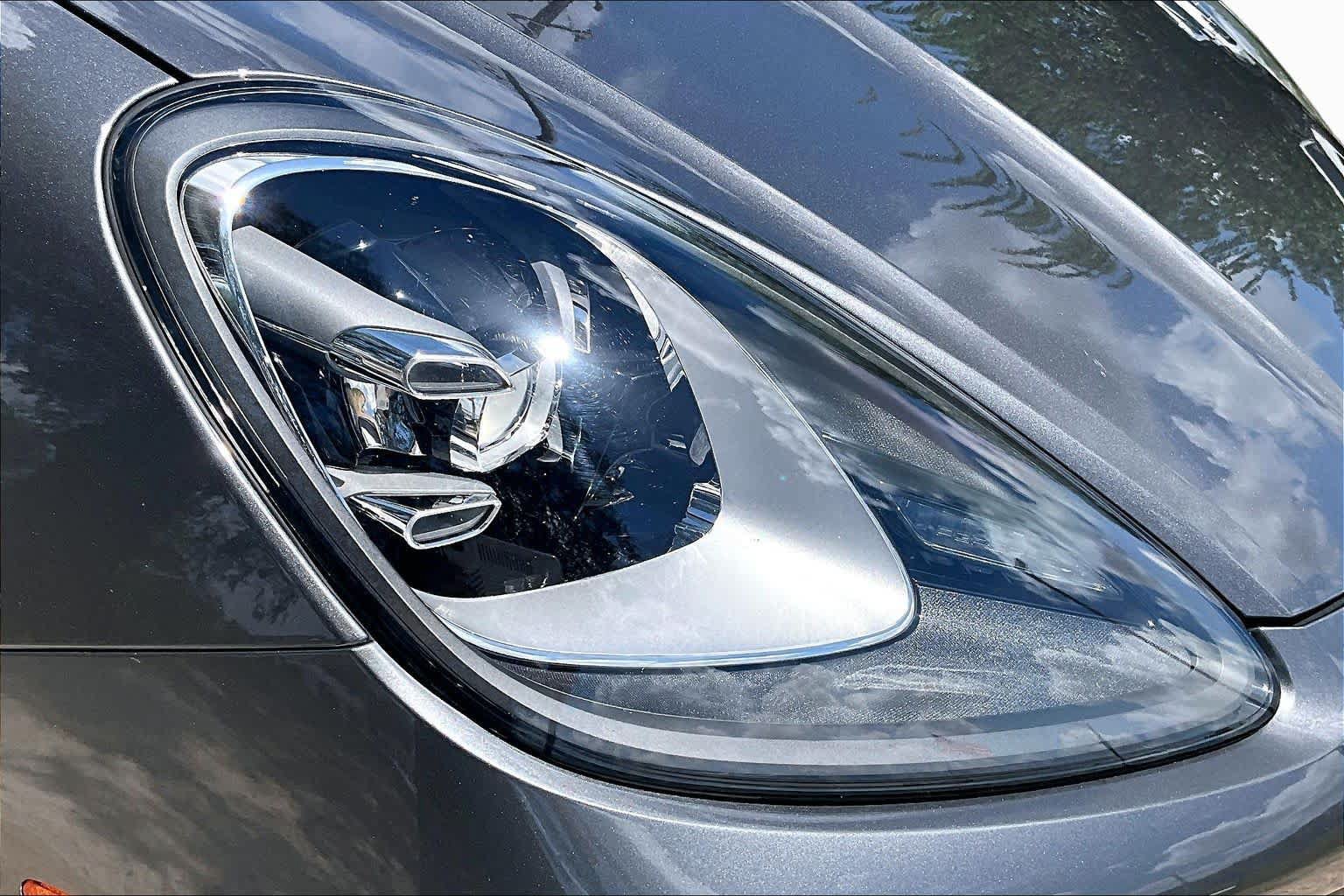 Used 2019 Porsche Cayenne AWD/4WD image 27